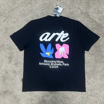 Ate Multi Flower Tee