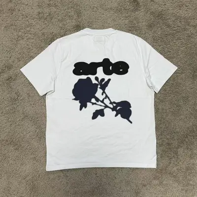Ate Blur Flower Tee