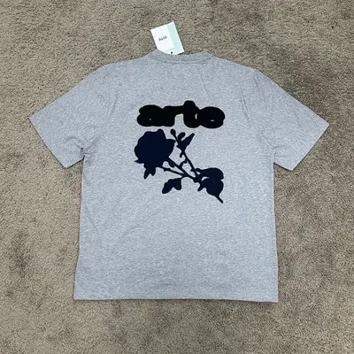 Ate Blur Flower Tee Navy
