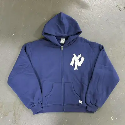 139¥ AKIMBO ZIP-UP HOODIE