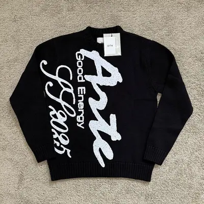 A*te energy Black Knit