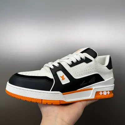 price:¥589