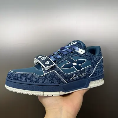 price:¥589