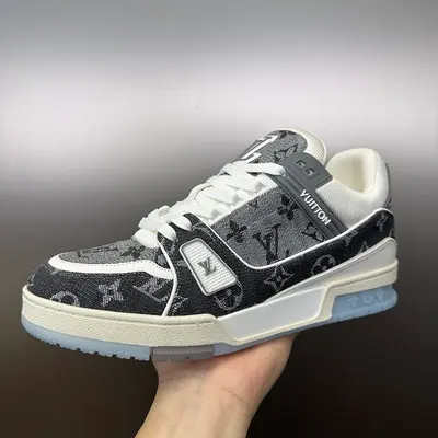 price:¥589