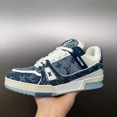 price:¥589