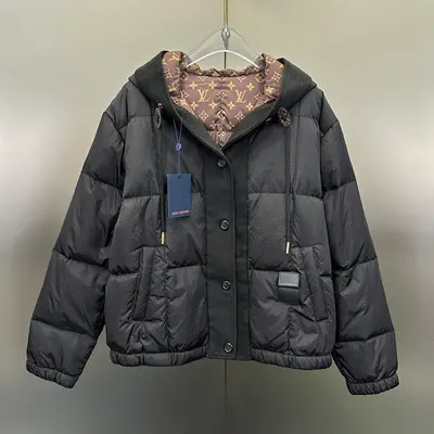 price:¥689