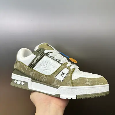 price:¥589