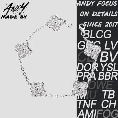 💰(€34=280CNY)Van Full Diamond Five Flower Bracelet in White Gold Item ID:50004123