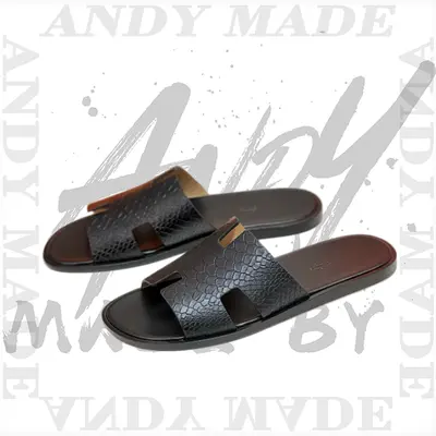 💰(390CNY) Classic H slippersItemhttps://shop1873857669.v.weidian.com/item.html?itemID=7803833161