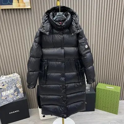 CN¥874/ €110.67 【9.5/10】MNCR-FW-15 CAVETTZA Down Jacket