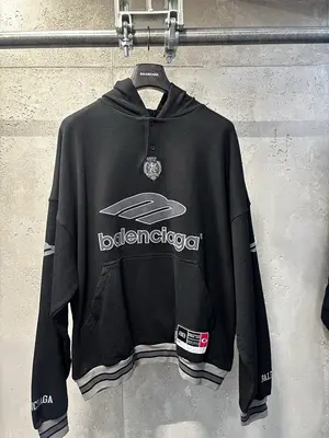 CN¥438 | BLCG HOODIE [755893] | FFBS 26