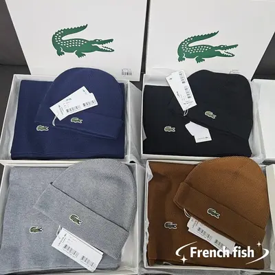 CN¥200 | LAC KNIT BEANIE & SCARF SET | FFBS