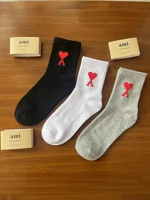 ￥58 AMI SOCKS 15300306