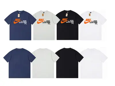 ¥85 STUSSY N⭐K⭐ T-SHIRT 160795