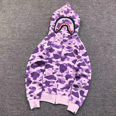 ¥239 BAPE HOODIE 371117