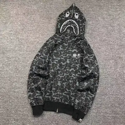 ¥239 BAPE HOODIE 371123