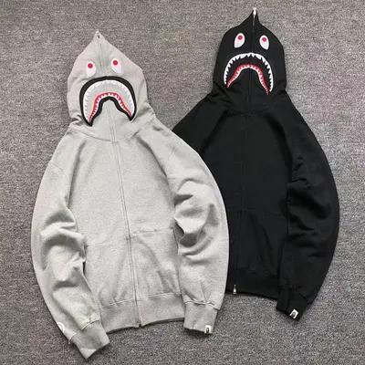 ¥239 BAPE HOODIE 371301