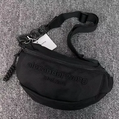 ￥158 A⭐⭐X⭐⭐⭐ER W⭐⭐G BAG 272243 (长31CM*宽9CM*高16CM)
