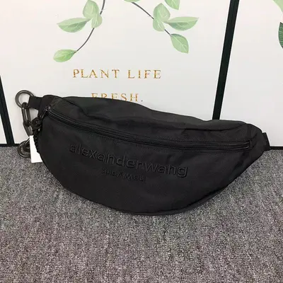 ￥168 A⭐⭐X⭐⭐⭐ER W⭐⭐G BAG 272250 (长50CM*宽11CM*高22CM)