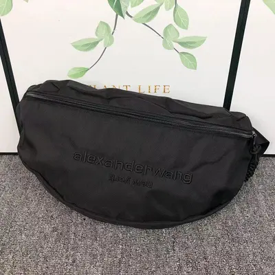 ￥178 A⭐⭐X⭐⭐⭐ER W⭐⭐G BAG 272251 (长56CM*宽12CM*高30CM)