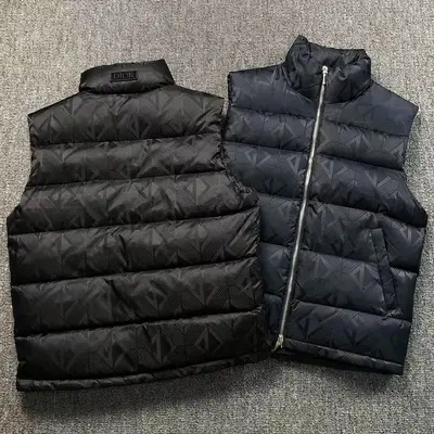 ￥468 D⭐O⭐ DOWN JACKETS VEST （im 170cm 57kg i wear size 48 in the phot）380467
