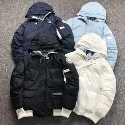 ￥598 C⭐N⭐⭐A G⭐⭐⭐E DOWN JACKETS 380548 （im 170cm 57kg i wear size M in the phot）