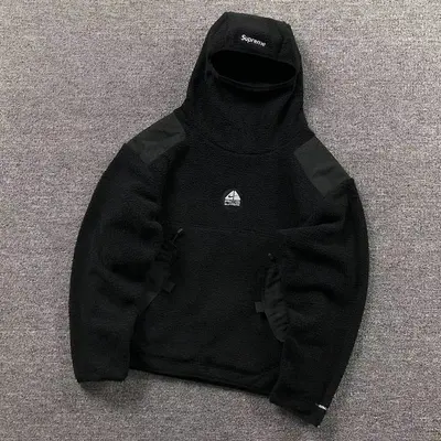 ¥248 N⭐K⭐ A⭐G S⭐⭐R⭐⭐E FLEECE JACKET 381316