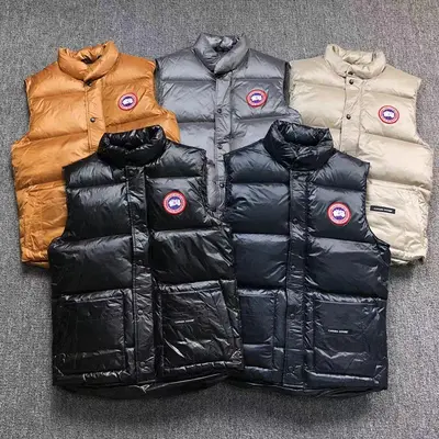 ¥388 C⭐N⭐⭐A G⭐⭐⭐E DOWN JACKETS VEST 382505 (im 170cm 57kg i wear size M in the phot)