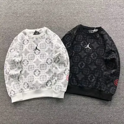 ￥95 A⭐R J⭐R⭐AN HOODIE 210090157