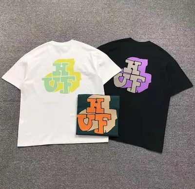 ¥76 HUF T-SHIRT 210140502