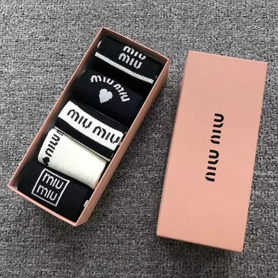 ￥69 M⭐U M⭐U SOCKS 210251018