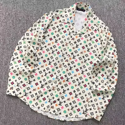 ¥116 L⭐ SHIRT 211050239(im 170cm 55kg i wear size L in the phot)