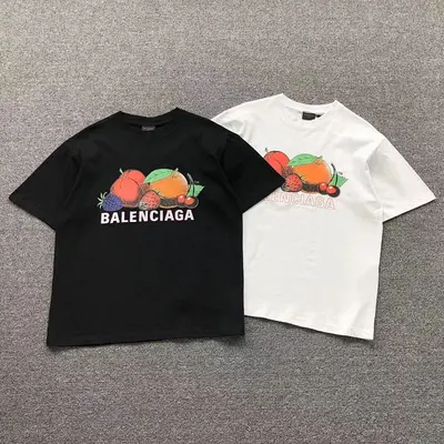￥118 B⭐L⭐⭐⭐IA⭐A T-SHIRT 311092521（im 170cm 57kg i wear size M in the phot）