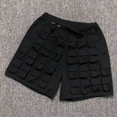 ¥298 F⭐⭐NE⭐⭐ SHORTS 211162072(im 170cm 55kg i wear size L in the phot)
