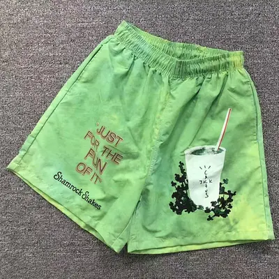 ￥175 TRAVIS SCOTT SHORTS 211161472（im 170cm 55kg i wear size M in the phot）