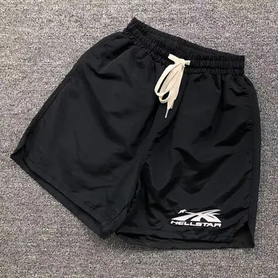 ￥185 HELLSTAR SHORTS 211161572（im 170cm 55kg i wear size M in the phot）