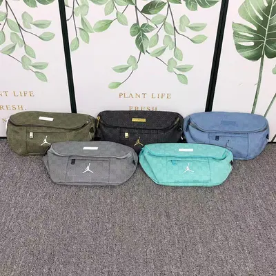 ￥78 A⭐R J⭐R⭐AN BAG 111260313 (长34CM*宽8CM*高20CM)