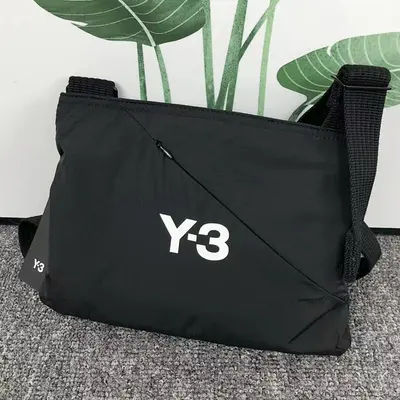￥218 A⭐I⭐AS Y-3 BAG 111261375 (长29CM*高22CM)