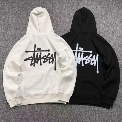 ￥148 STUSSY HOODIE 111303131（im 170cm 55kg i wear size S in the phot）