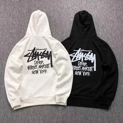 ¥148 STUSSY HOODIE 111302731(im 170cm 55kg i wear size S in the phot)