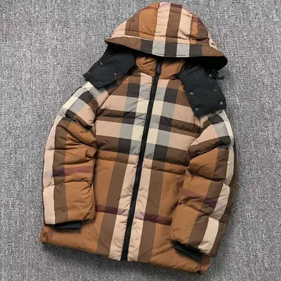 ¥788 B⭐R⭐E⭐RY DOWN JACKETS 112042415(im 170cm 57kg i wear size M in the phot)