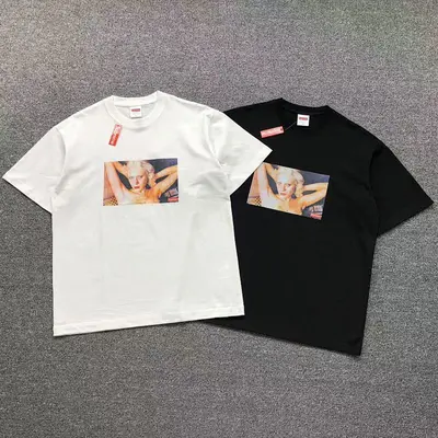 ￥ 89 S⭐⭐R⭐⭐E T-SHIRT 212071121