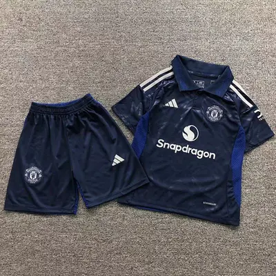 ￥68 FOOTBALL T-SHIRT SHORTS CHILD 1121116002