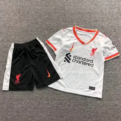 ¥68 FOOTBALL T-SHIRT SHORTS CHILD 1121107002