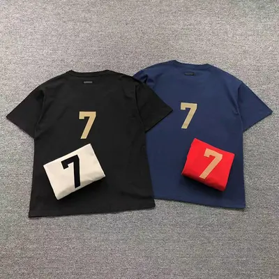 ¥95 FOG T-SHIRT 412133317(im 170cm 57kg i wear size M in the phot)