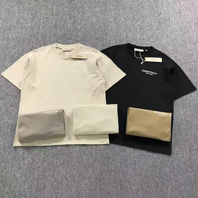 ¥98 FOG T-SHIRT 412131417(im 170cm 57kg i wear size M in the phot)