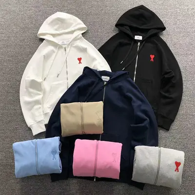 ￥218 AMI HOODIE 412161521（im 170cm 57kg i wear size S in the phot）