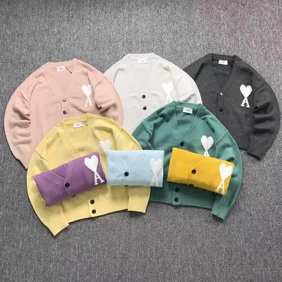 ￥228 AMI SWEATER 4121531001（im 170cm 57kg i wear size S in the phot）
