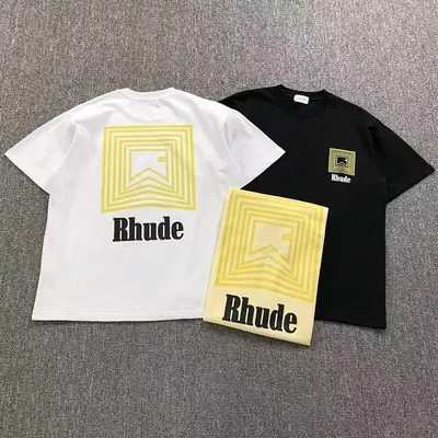 ¥105 RHUDE T-SHIRT 412192317(im 170cm 57kg i wear size M in the phot)