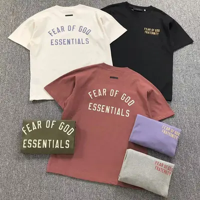¥105 FOG T-SHIRT 412190217(im 170cm 57kg i wear size S in the phot)
